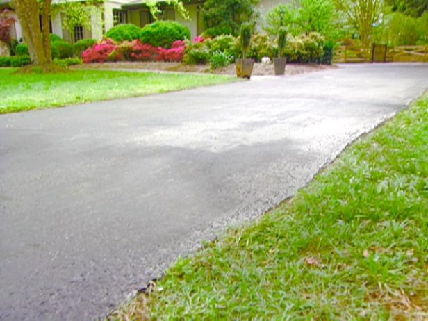 How to Seal a Driveway  how-tos  DIY