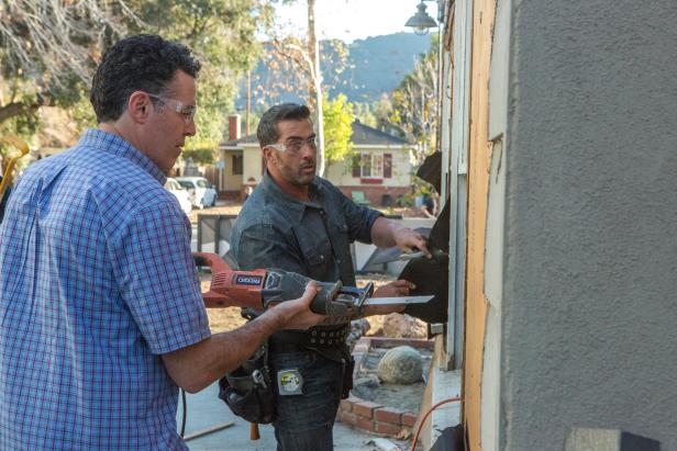 Skip Bedell and Adam Carolla Repairing Siding