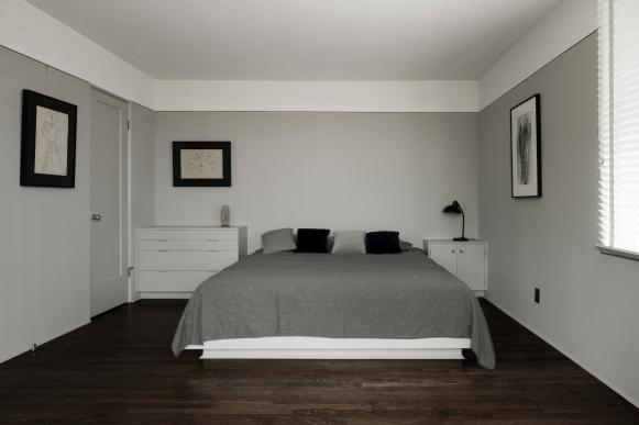 Master Bedroom: Kun House in Los Angeles Master Bedroom: Kun House in Los Angeles