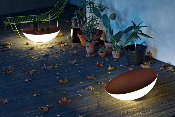 Outdoor Light Doubles as Table Outdoor Light Doubles as Table