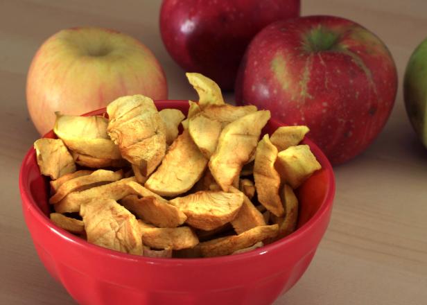 dried apples dried apples