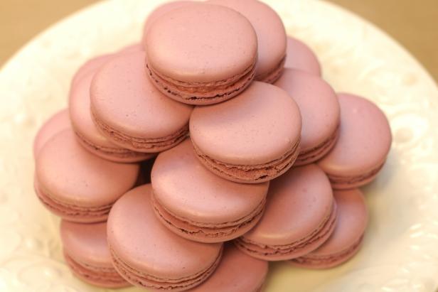 lavender macarons 2 lavender macarons 2