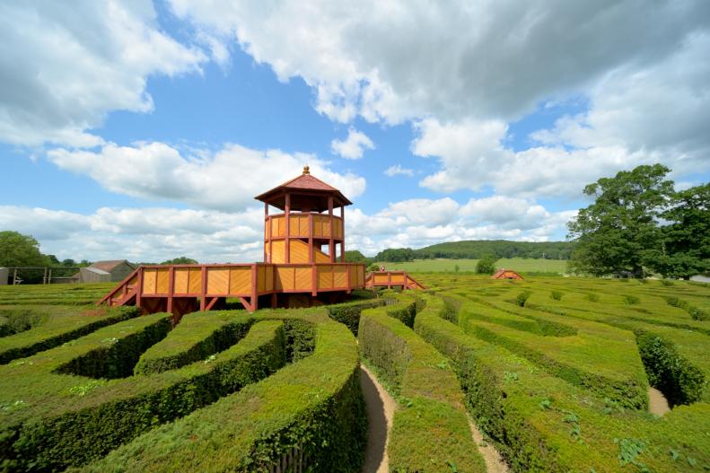 Composed of more than 16,000 English Yews, the Longleat Hedge Maze, located near the town of Warminster in Wiltshire, England, is a stunning creation that was first laid out in 1975 by the renowned designer Greg Bright.&nbsp;