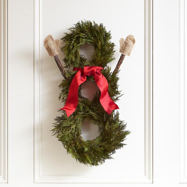 Snowman with Mittens Wreath Snowman with Mittens Wreath