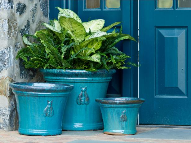 Charming Bumblebee Pot Charming Bumblebee Pot
