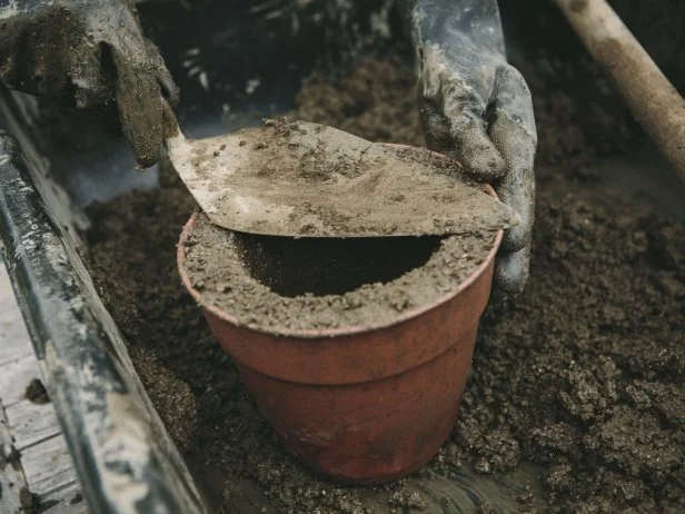 Use your trowel to level off the top.