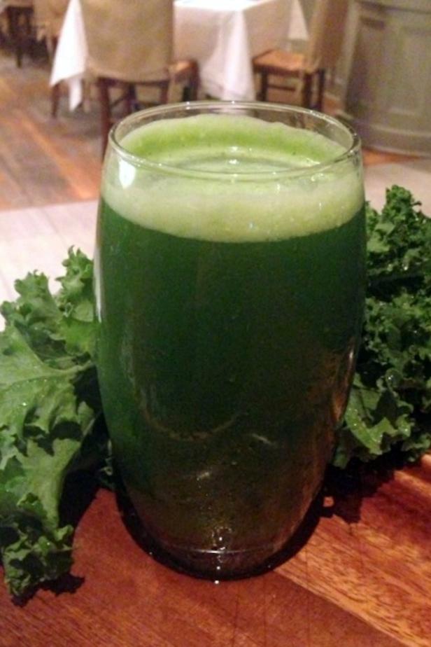 juicing with kale juicing with kale