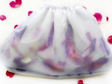 Little flower girls are sure to love this bright, floral skirt on the day of the wedding, and many days after. Bright petals float in layers of tulle for that are perfect for twirling in. As a bonus, this skirt is simple to make, even if you are new to sewing.
