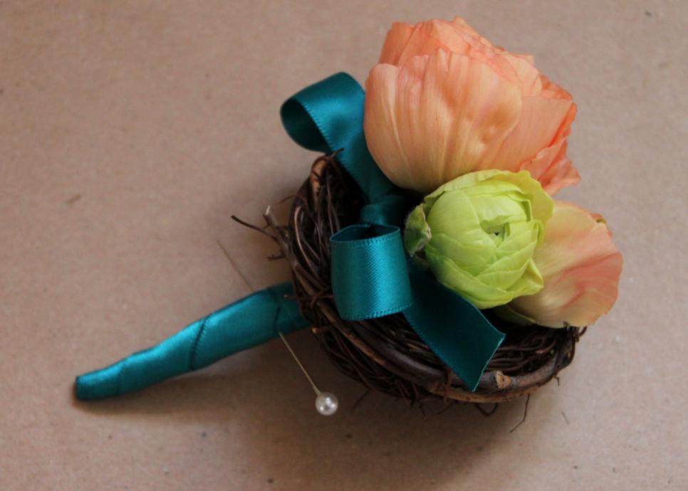 Make Your Own Corsage and Boutonniere HGTV