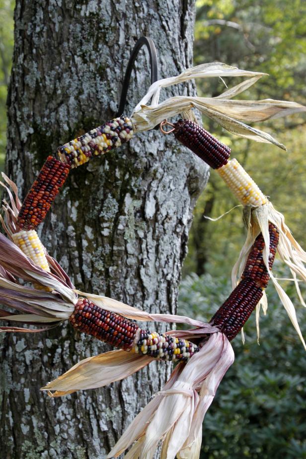 DIY: Wildlife Indian Corn Wreath DIY: Wildlife Indian Corn Wreath