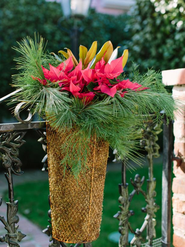  Porches with Poinsettias