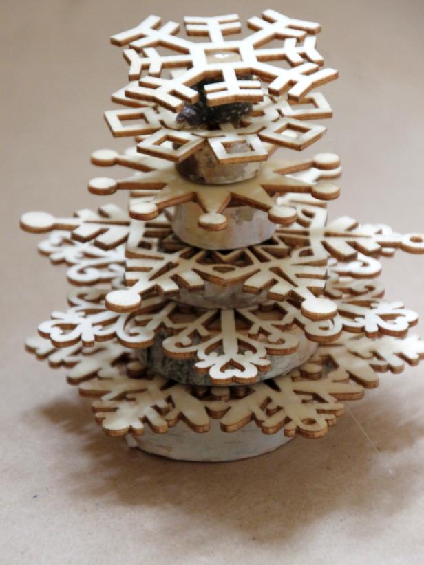 Wooden Craft Tree Place Settings HGTV