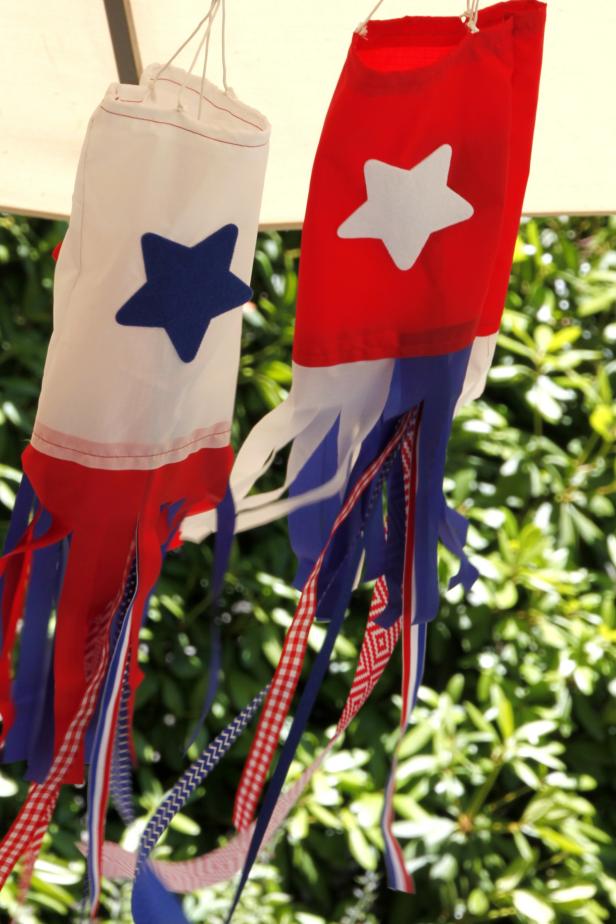 Get Crafty: Firecracker Windsocks Get Crafty: Firecracker Windsocks