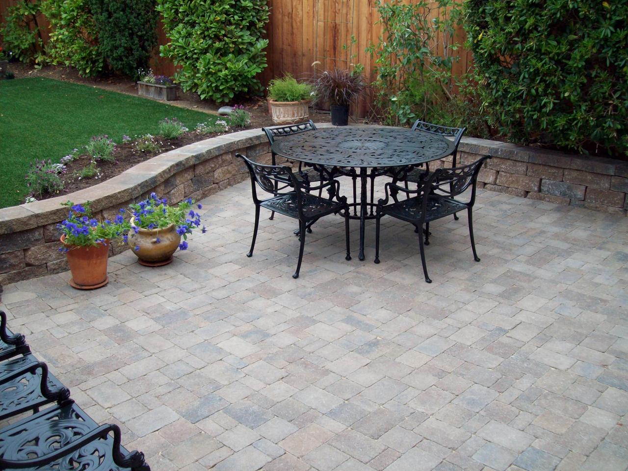 What are some popular outdoor paver patio designs?