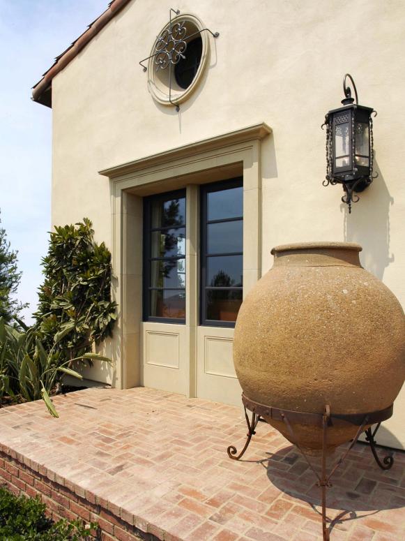 Patio with Spanish Elements Patio with Spanish Elements