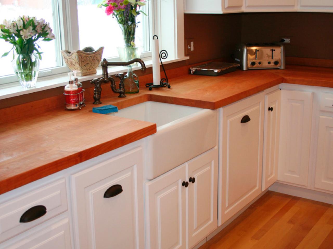 Kitchen Cabinet Pulls: Pictures, Options, Tips & Ideas | HGTV