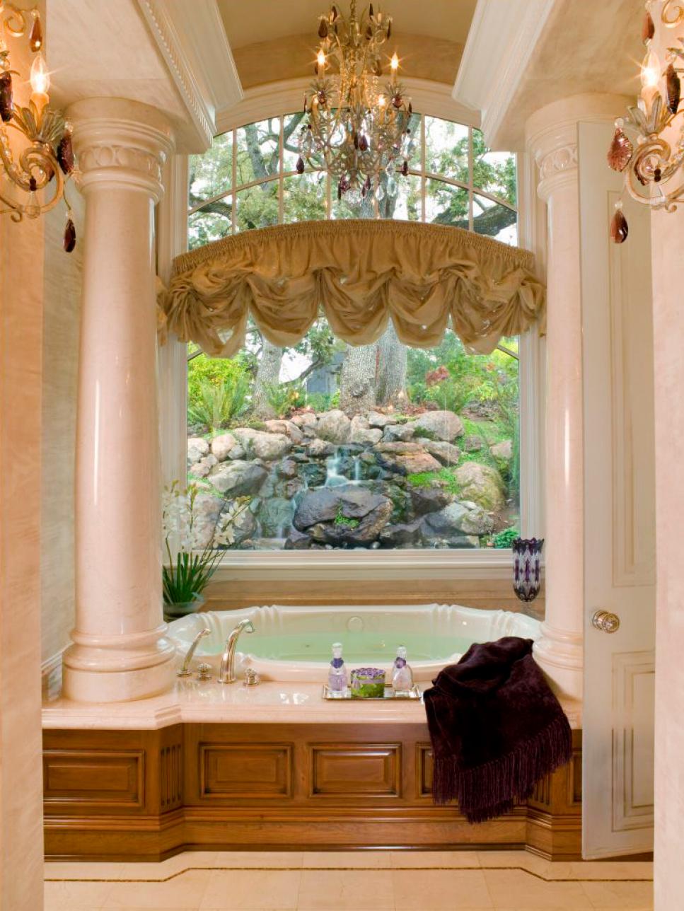 10 Beautiful Baths HGTV