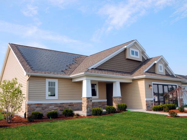 RX-Dow_Powerhouse-Solar-Shingles_s4x3 RX-Dow_Powerhouse-Solar-Shingles_s4x3