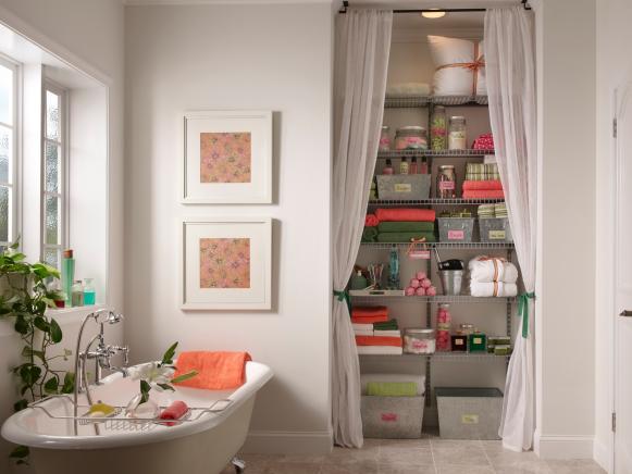 Simple Bath Closet