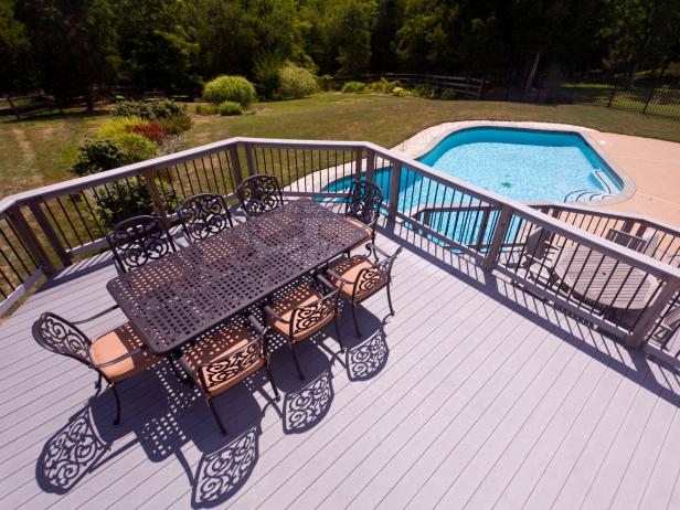 TS-153578758_Backyard-Deck-Ideas_s4x3 TS-153578758_Backyard-Deck-Ideas_s4x3