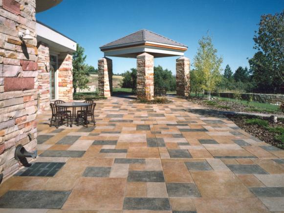 CI-concretenetwork_patio-material_s4x3 CI-concretenetwork_patio-material_s4x3