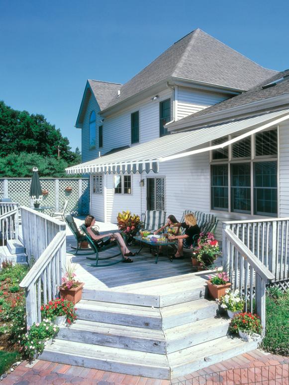 CI-Aristocrat-Awnings_back-deck_s3x4 CI-Aristocrat-Awnings_back-deck_s3x4