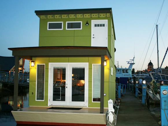 Green Houseboat Exterior Green Houseboat Exterior