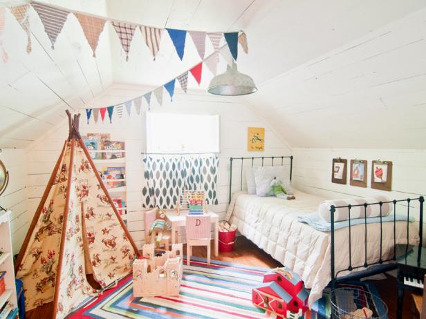 Original_Holly-Mathis-White-Kids-Room-Tent_s4x3 Original_Holly-Mathis-White-Kids-Room-Tent_s4x3