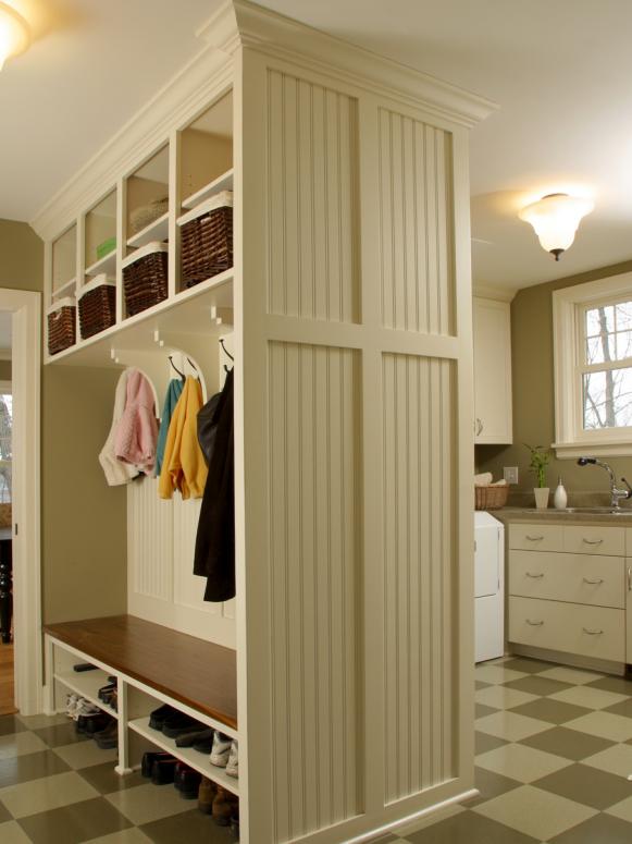 CI-Ron-Brenner-white-mudroom_s3x4 CI-Ron-Brenner-white-mudroom_s3x4