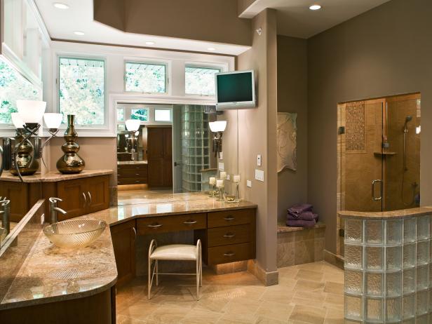 Neutral Spa Bathroom With Glass Brick Walls Neutral Spa Bathroom With Glass Brick Walls