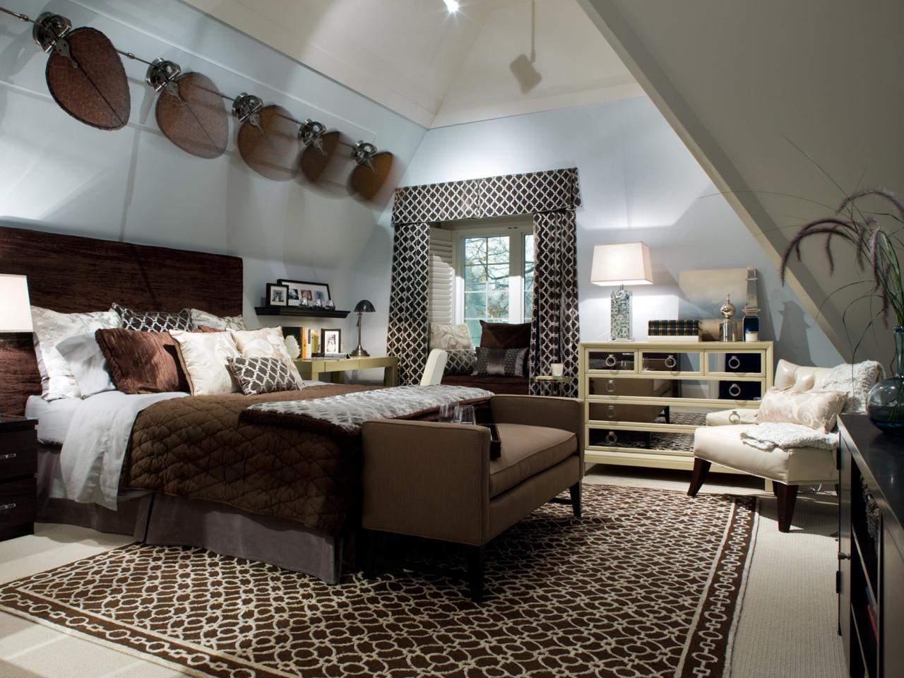 Bedroom With Sloped Ceiling Decor