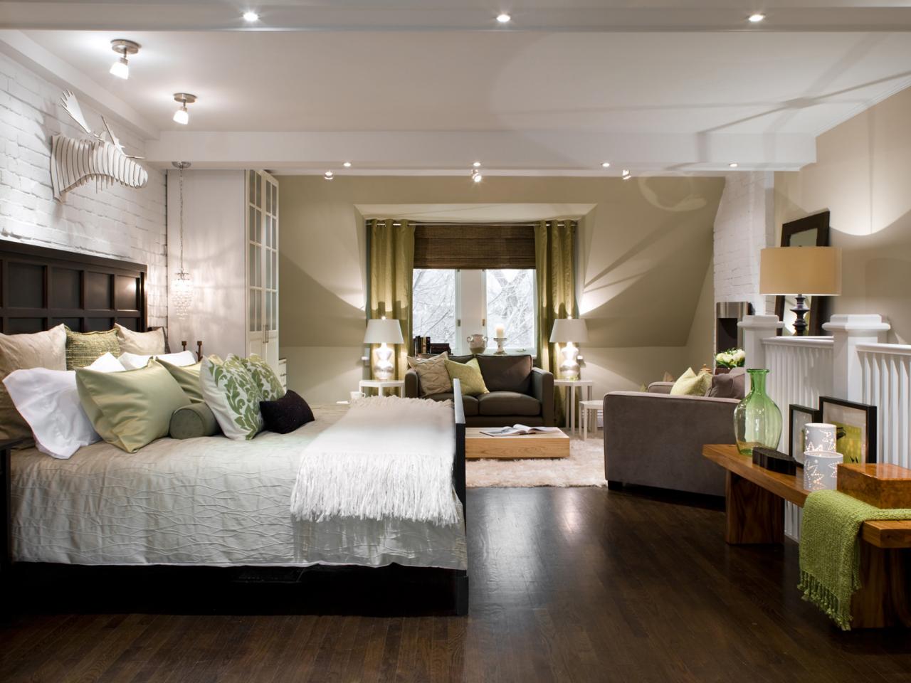 hdivd1503_master-bedroom-suite-after_s4x3.jpg.rend.hgtvcom.1280.960 ...