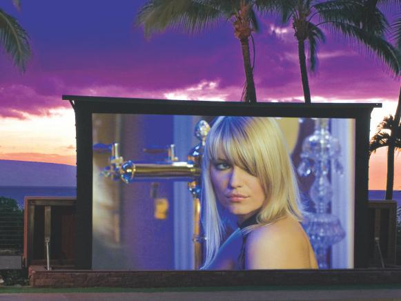 CI-Engineered-Environments-Stewart-Filmscreen-outdoor-movie-night_s4x3 CI-Engineered-Environments-Stewart-Filmscreen-outdoor-movie-night_s4x3