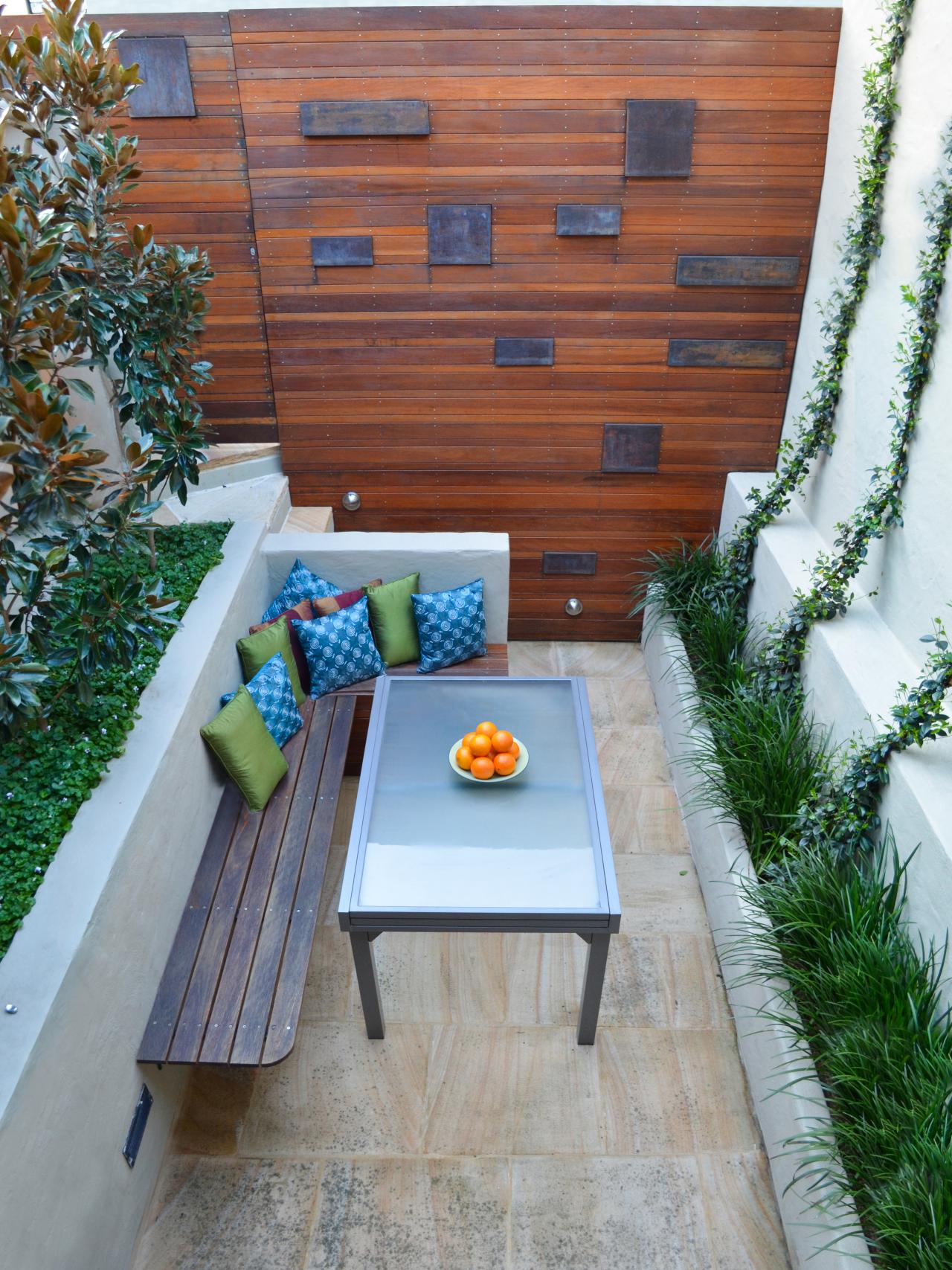 Pictures and Tips for Small Patios | Outdoor Design ...