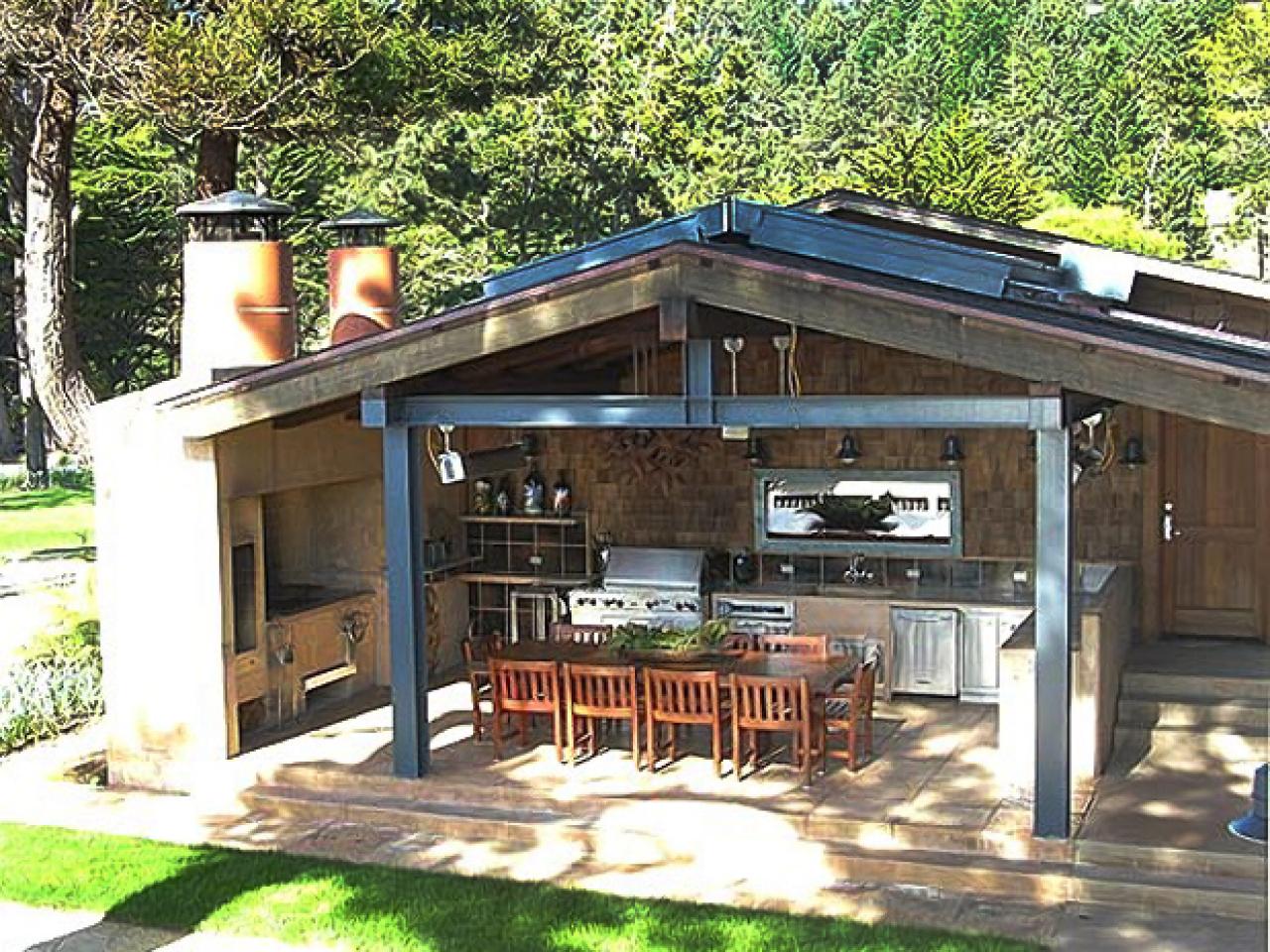 Outdoor Kitchen Ideas on a Budget: Pictures, Tips & Ideas ...