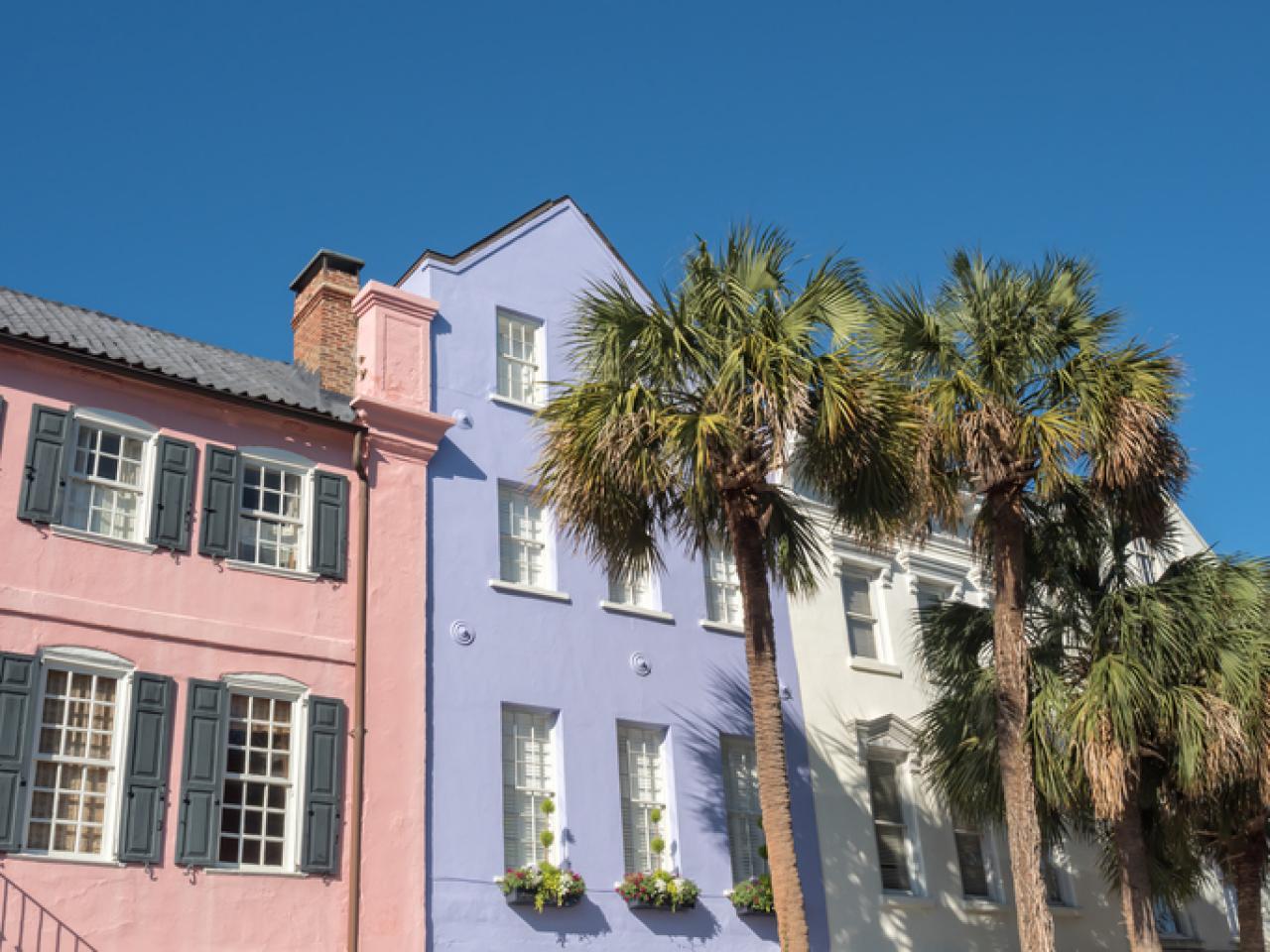  Channel Charleston's Vibrant Rainbow Row With These Exterior Paint Colors's Decorating 