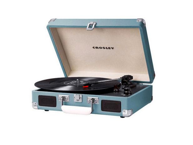 Crosley Cruiser Portable Turntable in Arctic Crosley Cruiser Portable Turntable in Arctic
