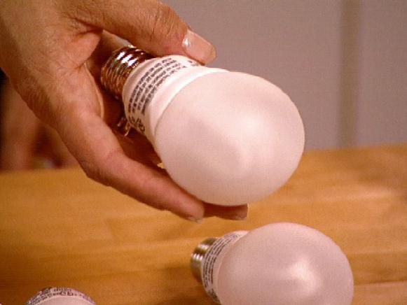 01_hkt05_111_06_lightbulb 01_hkt05_111_06_lightbulb