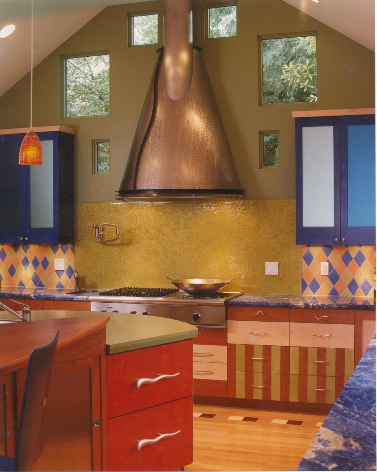 Galley Kitchen Designs: Pictures, Ideas & Tips From HGTV ...