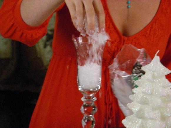 Filling_Glasses_with_Snow Filling_Glasses_with_Snow