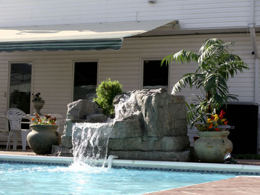 pool waterfall feature