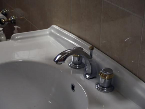 HDSWT-206_Faucet_before HDSWT-206_Faucet_before