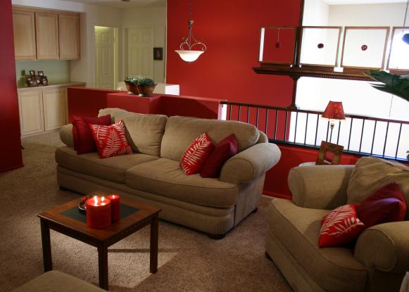 hccor-after-red-accent-wall hccor-after-red-accent-wall