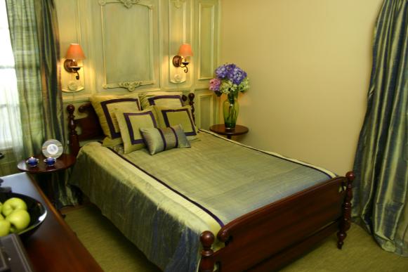 hccor-yellow-green-bedroom hccor-yellow-green-bedroom
