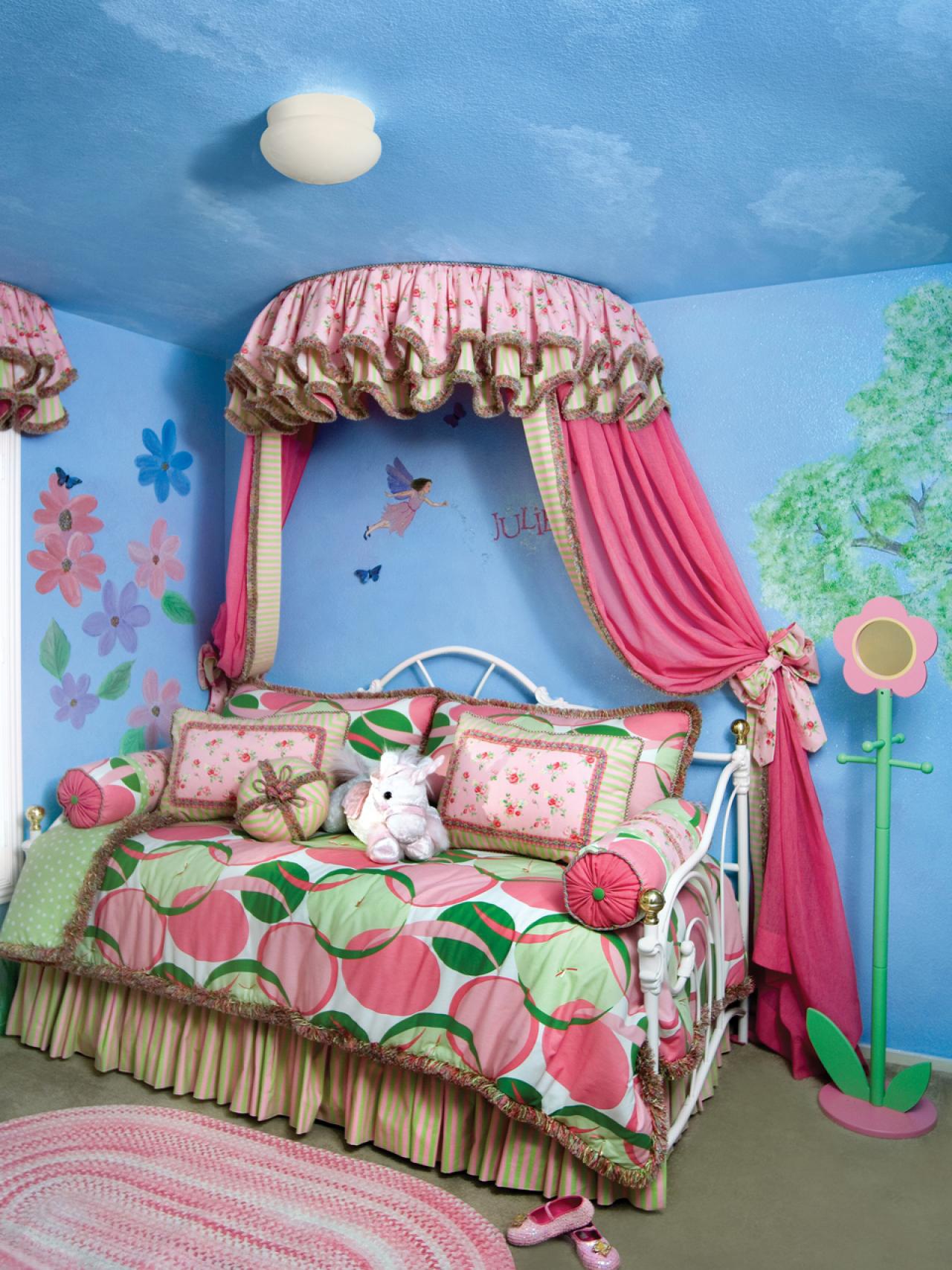 fairy tale themed bedroom