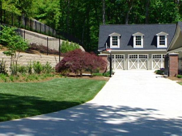 71912_three-car-garage_s4x3 71912_three-car-garage_s4x3