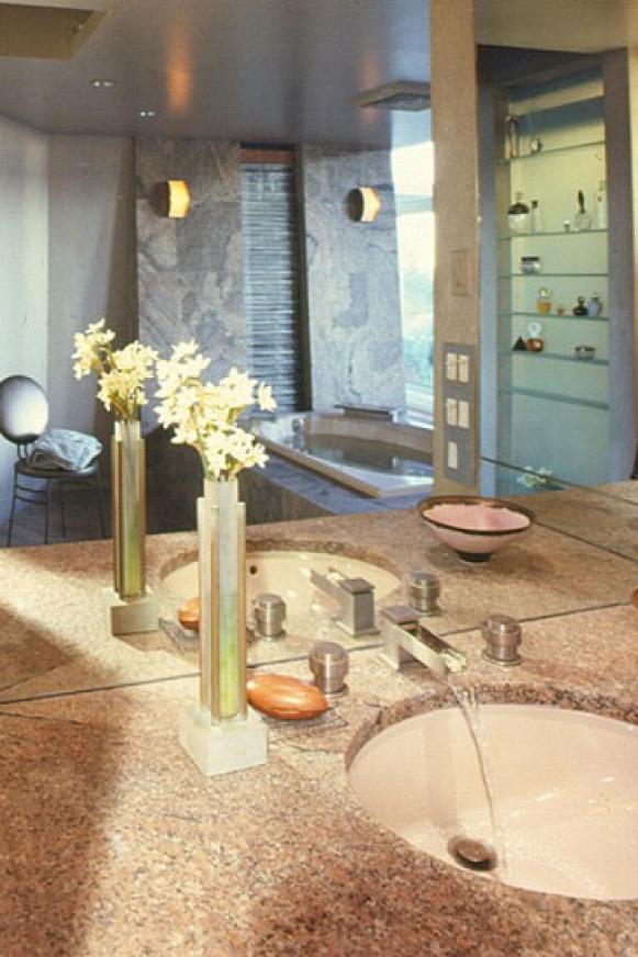 bath_vertical_inn-inspired_bathroom4 bath_vertical_inn-inspired_bathroom4