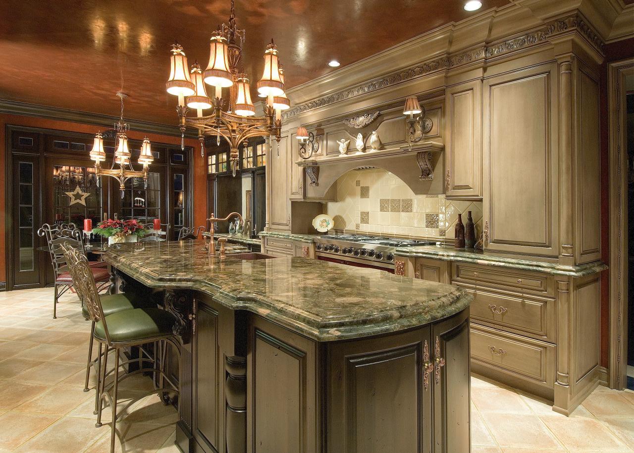 Guide to Creating a Traditional Kitchen  HGTV