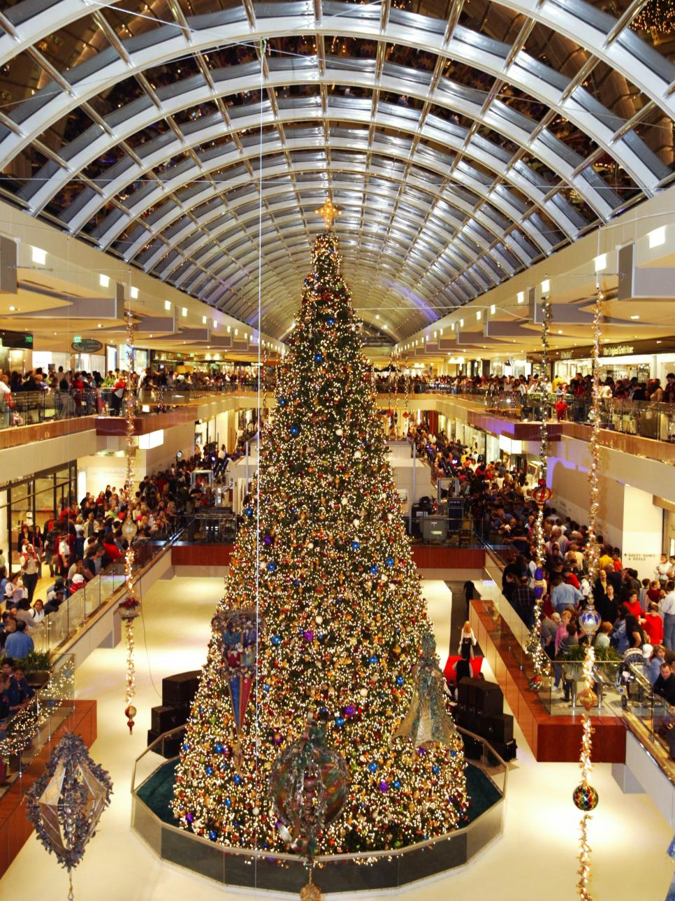 Christmas Traditions From Coast to Coast  Top 10 Christmas Towns  HGTV