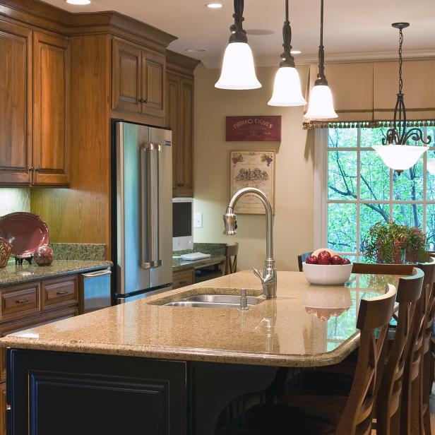 Neutral Traditional Kitchen With Granite Countertops and ...